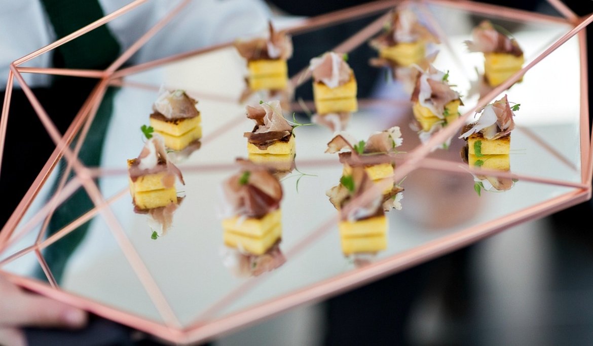 Polenta cake, parma ham & Parmesan shavings
rhubarb